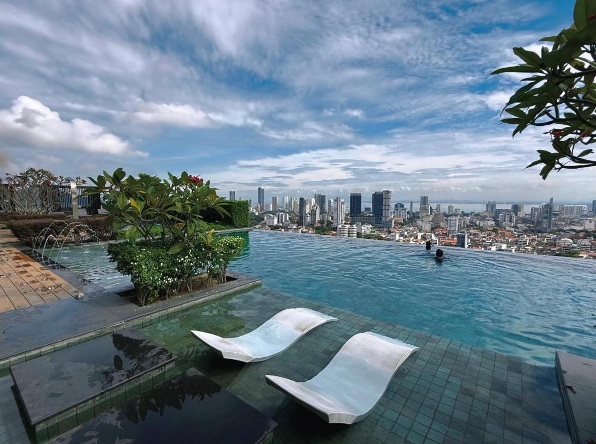 Beacon 2Br Infinity Pool - By Bnb4U George Town Extérieur photo